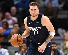 法甲倒计时;达拉斯独行侠冲刺阶段官宣签约;细节引发关注;质疑声仍在;身体对抗强度拉满 法甲倒计时;达拉斯独行侠冲刺阶段官宣签约;细节引发关注;质疑声仍在;身体对抗强度拉满